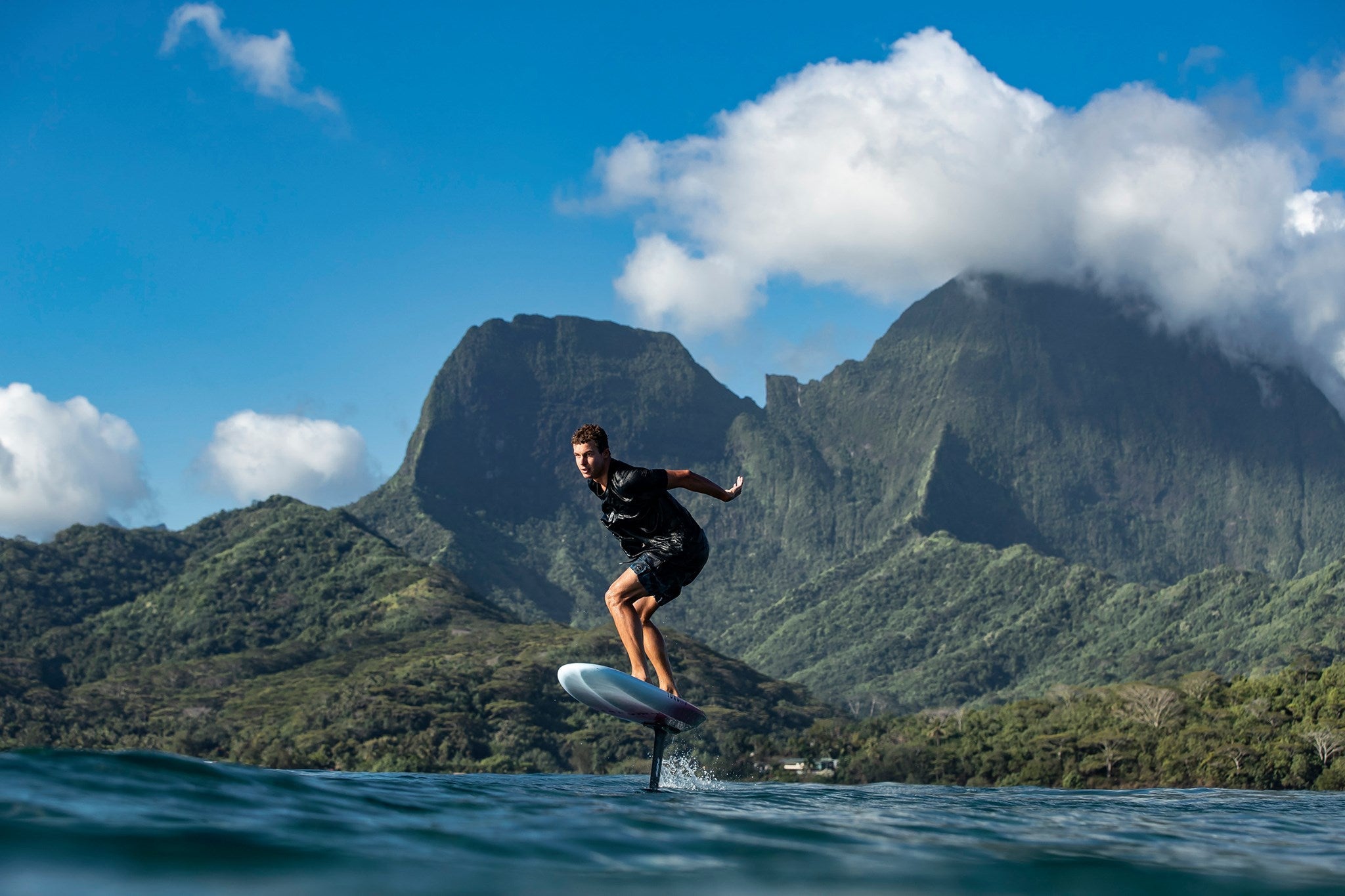 Takuma Team Smash it in Tahiti - Breaking the Foiling Boundaries